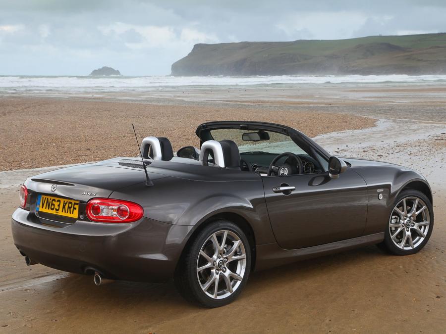  Mazda MX-5 Roadster-Coupe Sport Venture 2014 года  (фото 5 из 24)